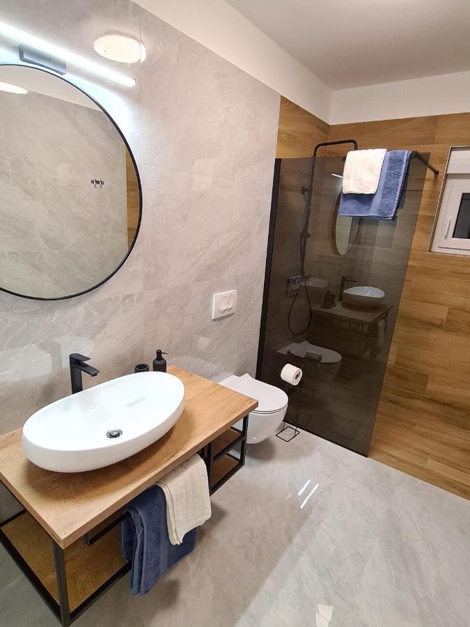 Apartments & Rooms Tom Medulin Zewnętrze zdjęcie
