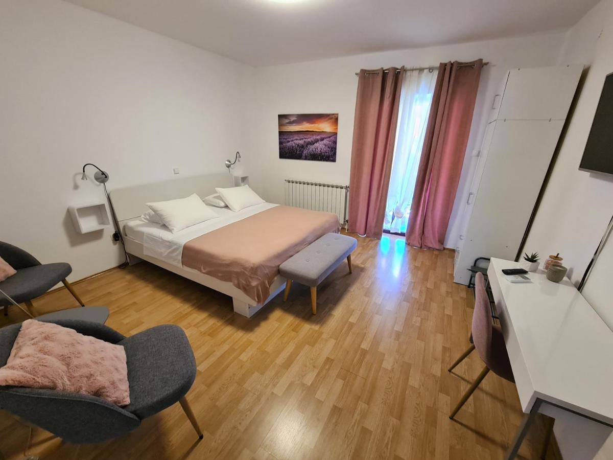 Apartments & Rooms Tom Medulin Zewnętrze zdjęcie
